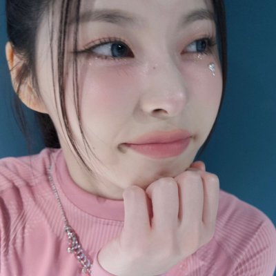 NmixxUnnie's profile picture. for my nmixx♡