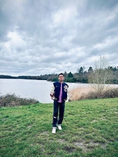 thearbaazrehman's profile picture. 