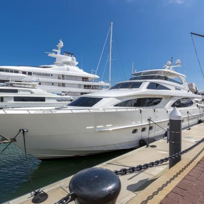 danibillionzs's profile picture. Early birds wya first 20 ppl getting my early plays  🚨🚦🚦just click on the link https://t.co/jwCwM6g6Cf