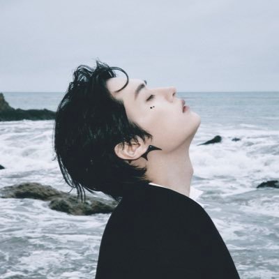 bdrjfvr's profile picture. stay midzy eyekon | saw skz 250118 250920 itzy 250706 | 🇭🇰