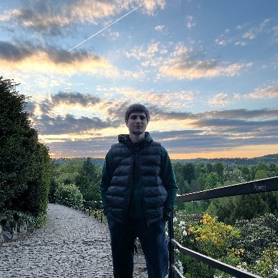 Arsen1154095's profile picture. 