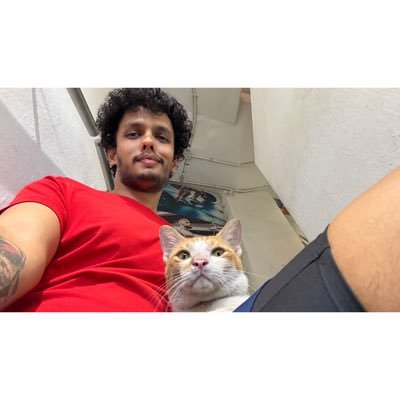 elon_muska_pao's profile picture. chai mein dooba biscuit ho gayaaaaaa. | cat spam ahead, beware.