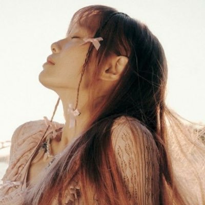 buffystrap's profile picture. buffy me come . . . @fletwdmac