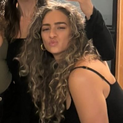 aidamizell's profile picture. 🇵🇷