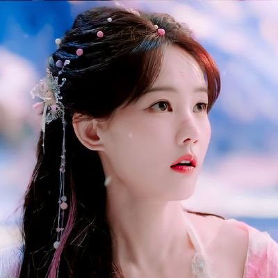 yeoni_dream's profile picture. 🍐🔔 #이일동 #李一桐 + #쑨전니 #축서단 多