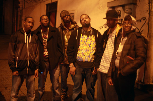 #LOM the #HoodyBoyAlliance @the1yagirlluvs..@blurrivh @progressa09 @b0dega @seemorebluntz11..#TeamYoMyG...all music and news.