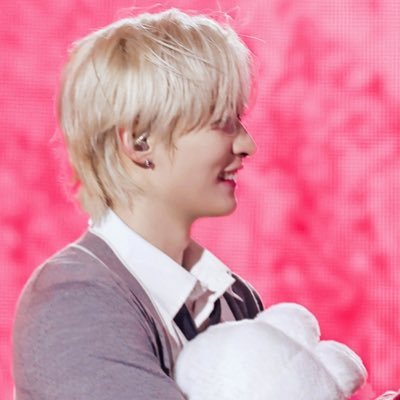 sunllriseagain's profile picture. use tone tags pls!! Я потірявся @haqqrp ‘s other place :} priv/backup? the same dni as on main pls 💘 matching w mon ami @wlfcore