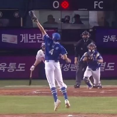 blueblood0018's profile picture. 쉬어