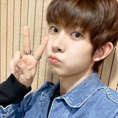 carmitocarrito's profile picture. Escuchando enha y estresandome por el coleㅤㅤㅤㅤㅤㅤ
‣  @enhypen