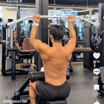 carlopogs24's profile picture. 🐔🇵🇭 || straight | 5'9