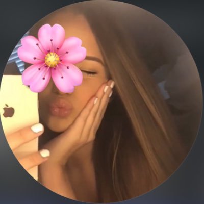 leaskymnl's profile picture. Souris t’es pas mort 🫶🏻