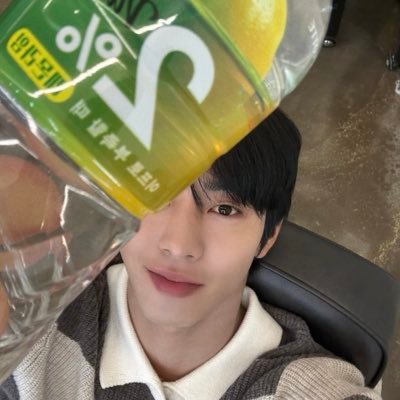 somsomoksoo25's profile picture. 