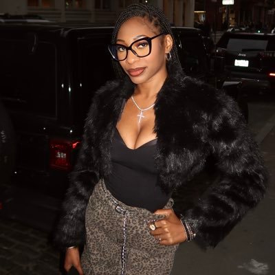 KristenAyanah's profile picture. Journalist | Creator | Founder & Host: @blacktalkradio_🎧 Social Media Producer: @sherrishowtv 🎬