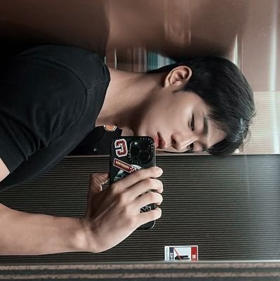 love4jjong_'s profile picture. 