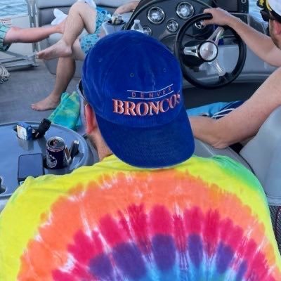 Stibbs's profile picture. who do you think you are I am