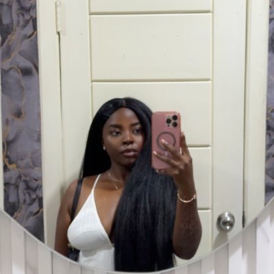 idreamtofme's profile picture. 🚺