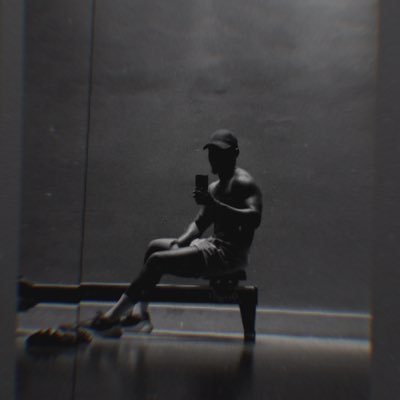 ChiyanaTito's profile picture. 