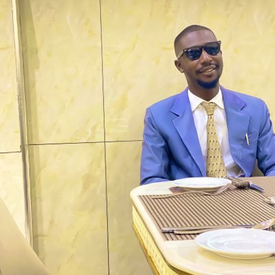 Jasini_Shettima's profile picture. Young Fela Kuti the return of the Rebel. 
Providing Legal solutions for modern businesses in Finance, Tech and Entertainment. Contact 👇🏿