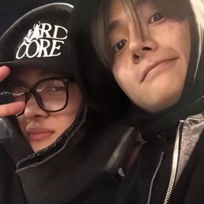 leowonfied's profile picture. unfiltered — ot8 ⋆𐙚₊˚⊹♡