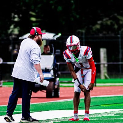 CoachMulllins18's profile picture. OC @DHSFootball757 • Former HC @MHS_FbBluDevils/ Owner🏈Training program &7v7 team @ironsharpens7v7