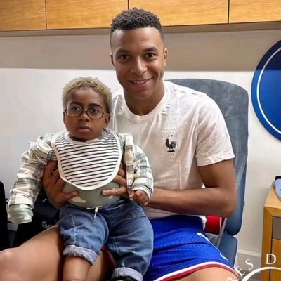 MTjlyly16123's profile picture. Lifelong Lamin dogmal hater and the biggest fan of 12/13 CR7 season
