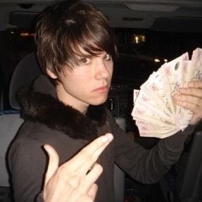 liveindeeznuts's profile picture. 