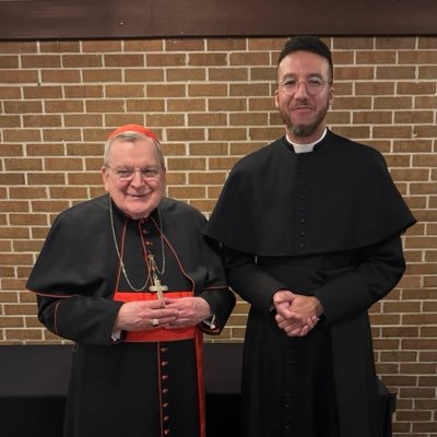 calvinrobinson's profile picture. ©️®️ Catholic Holy Orders, Anglican Patrimony ☩ ✝️ ⛪️ Priest 📺 📻 TV/Radio Presenter 🏴 🇬🇧 Englishman 🇺🇸 Serving in America