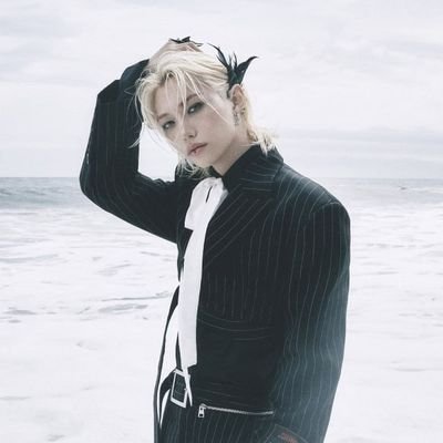 renatikyou's profile picture. stay/nevie/orbit/reveluv/insomnia🩷
hf lover