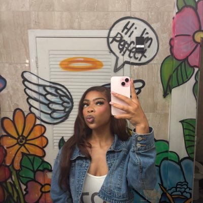 BrazyLightskin_'s profile picture. #boymom💙