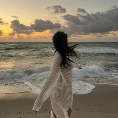 Uliana2468's profile picture. Spend elegantly, earn wisely, and keep calmly.