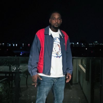 Sincerewitit_'s profile picture. “Where you been, you ain’t heard got the word, That I’m so sincerrrrr” -Jigga