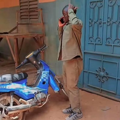 akhyMze's profile picture. un congolais vraaaaiment