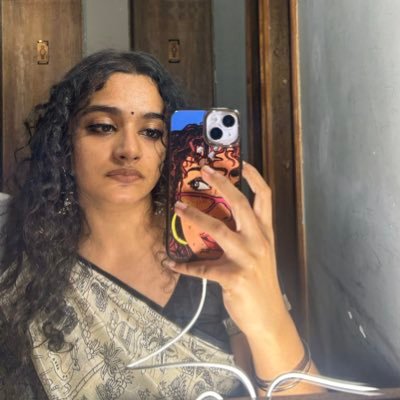 ana_scribe's profile picture. BETTER CATCH UP KRISHNA KUMAR (@HarperTeen 27/1/26) • MY BIG FAT DESI WEDDING (@PageStreetKids/@HachetteUK) • @Cambridge_Uni • 🇮🇳🏳️🌈🍉 • rep Becca Podos