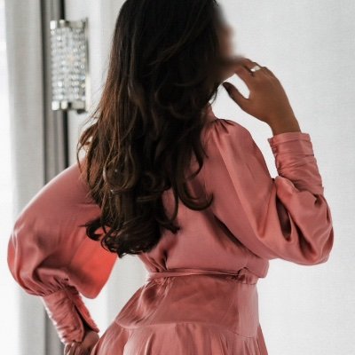 aprilrealgirl's profile picture. Bleep blorp