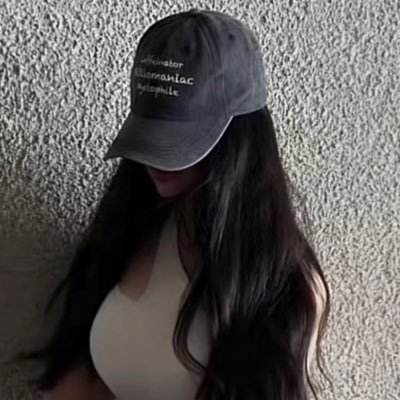 gyln21939's profile picture. 