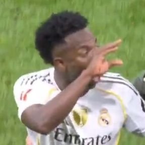 de_Ayanz's profile picture. Llueve sobre mojado.