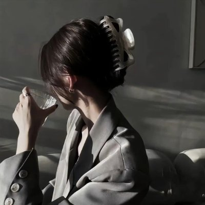 pvpktoo's profile picture. 미래가 어떻게 펼쳐질지 몰라도, 용감하게 도전하세요. 삶은 모든 노력에 가치가 있습니다.✨
저는 여행을 정말 사랑해요.
스웨덴, 노르웨이, 프랑스, 일본까지 이미 다녀왔고,저의 꿈은 전 세계를 여행하는 것입니다.✈️