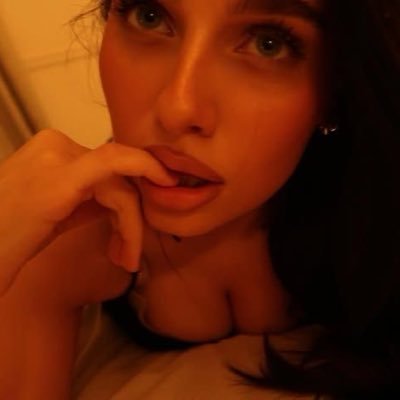 dollpeus's profile picture. Future Human Rights Lawyer | Diplomat | Founder of Humanitarian NGO