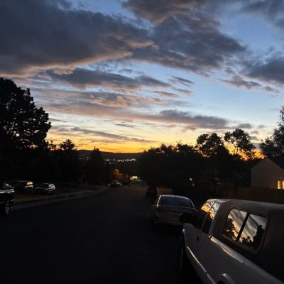 Tonysaurus18's profile picture. just a horny gay postmodern Hippie… peace and love y’all