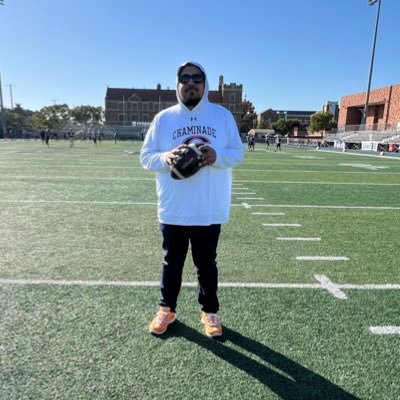 CoachJimenez7's profile picture. Educator & Football // Wrestling Coach | AFCA | #JUCOProduct | Disclaimer: “Retweets are not endorsements. Opinions expressed are my own.”