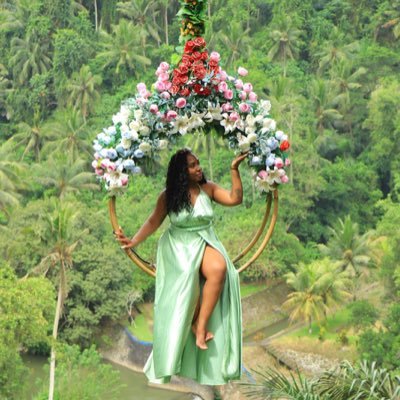 MilkinCookiess's profile picture. Vibrating on a higher frequency