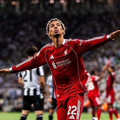 ekirtszak's profile picture. @lfc @fotbollkarlstad