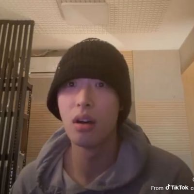 aya_fx01's profile picture. 💌 🍉!