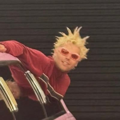 samtichrist's profile picture. 