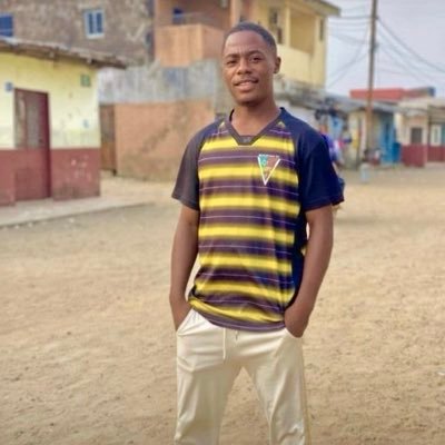 ax_kmt's profile picture. Libre-penseur et autodidacte.