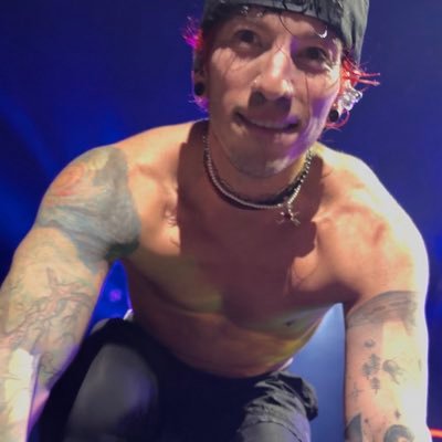 DesireeRsayles's profile picture. power to the local dreamer                              I make edits on tik tok if ur interested @desireesayless