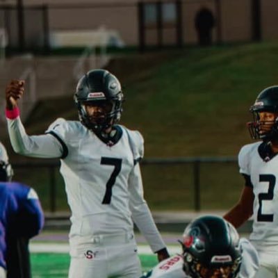 RashardBowens's profile picture. Rashard Bowens | QB | 6’2 | 173 | Rising star ⭐️ | Southfield A&T highschool | https://t.co/KyeEMwdHPT | 3133407424 | football , baseball , track