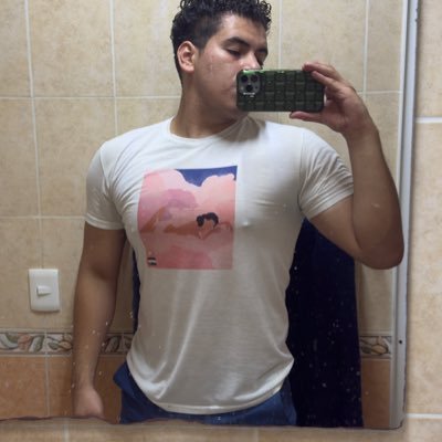 joseangelchmo1's profile picture. 