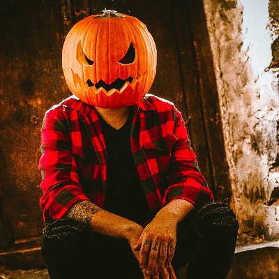 antofthesky's profile picture. I have worked and will keep working... to keep the tradition of my one true motive in life... music... my only love...