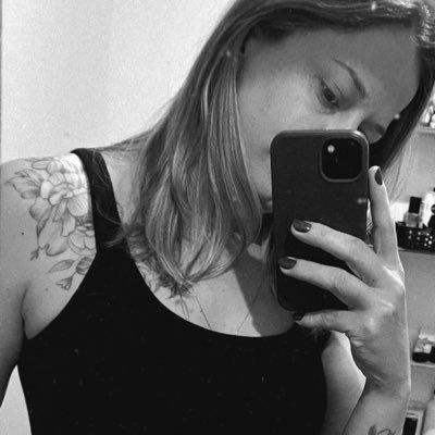 NataliFidelis20's profile picture. FayeMily🌻🇧🇷🏳️‍🌈 “ I promise not to go if you promise to stay “ 🫶🏻🤞🏻